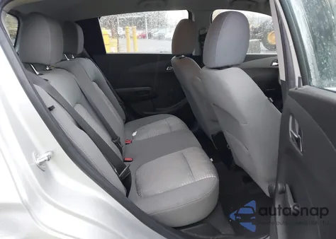 2012 Chevrolet Sonic 1Ls z USA, uszkodzony, nr VIN 1G1JB6SH5C4109290